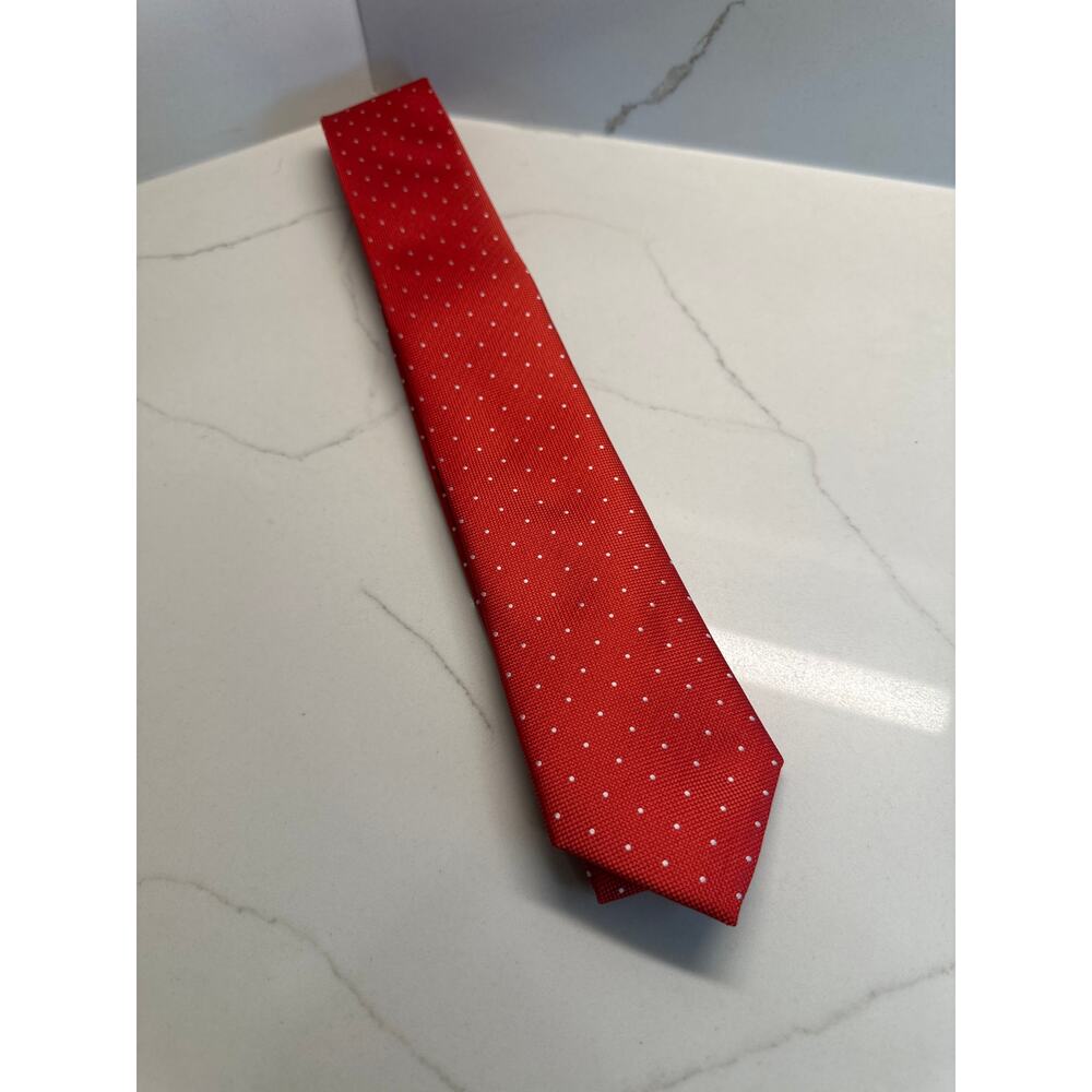 NAUTICA Men's Polyester Tie ~ Red~White Dots~ MSRP: $55 Great condition!